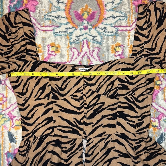 Reformation Dallas Bustier Top in Rajah Animal Print New Size 10 - Picture 9 of 11